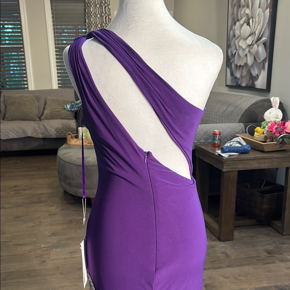 Mac Duggal Purple Asymmetrical One-Shoulder Gown - Picture 6 of 13